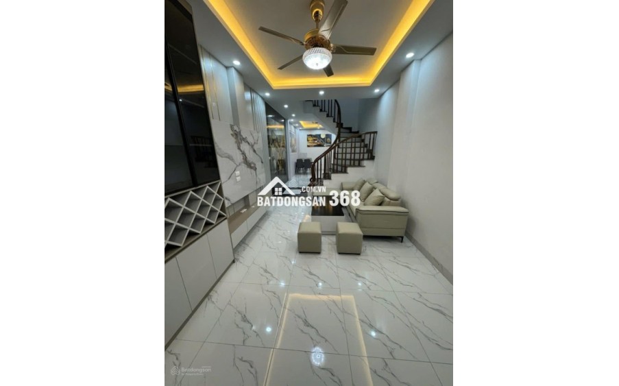 Sử dụng phần mềm đăng tin BĐS giúp tiết kiệm thời gian và chi phí, đồng thời tăng cơ hội tìm kiếm khách hàng tiềm năng